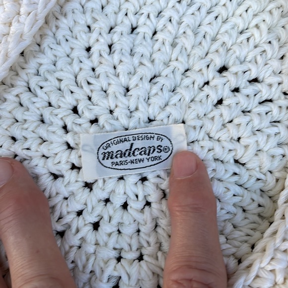 Vintage 1960’s cream knit madcaps beret style cap - Picture 5 of 7